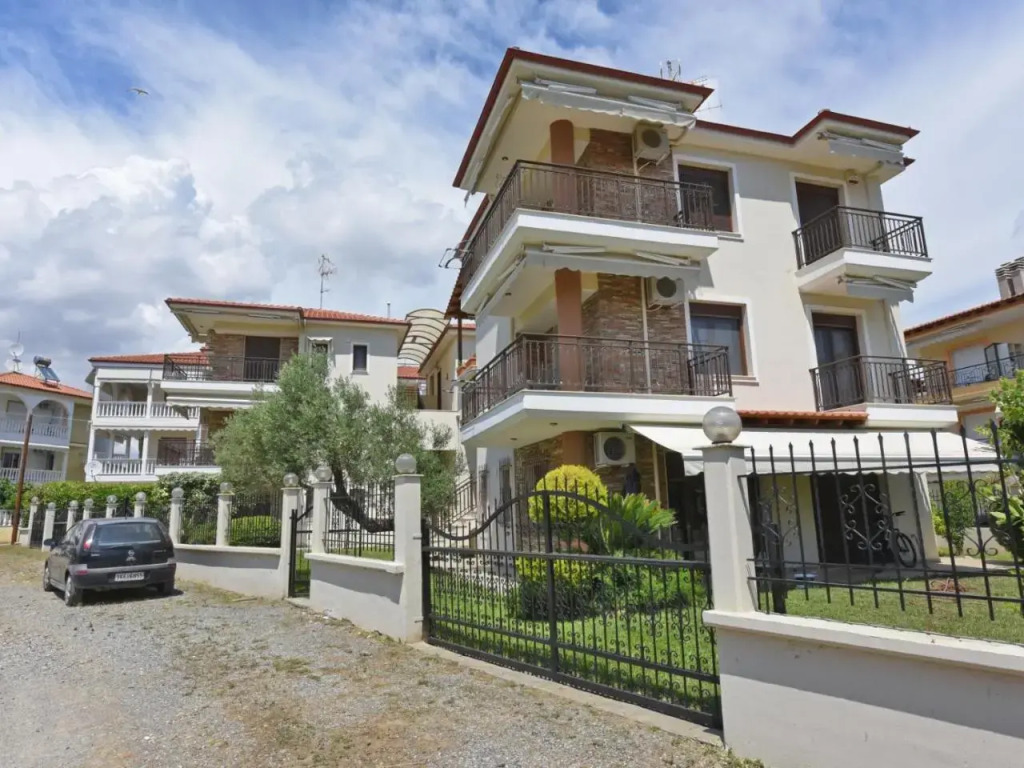 Fibes Luxury Living by RentalsPro Services - Mouries Halkidiki