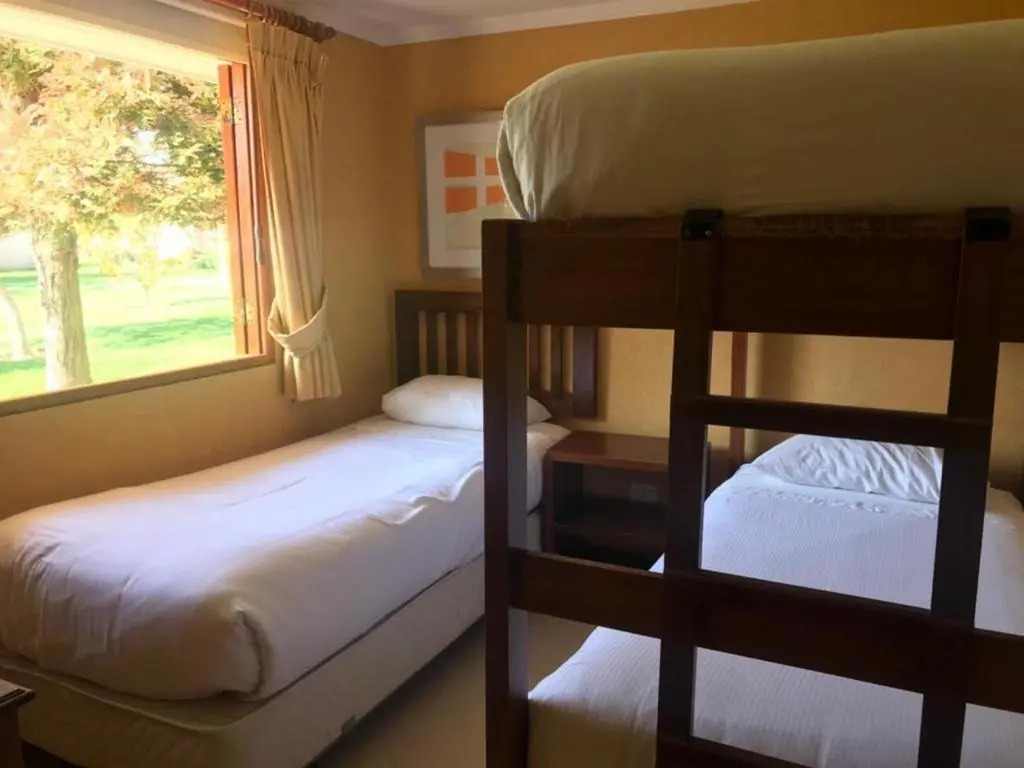 Hotel y Cabañas Huallilemu Sur- Caja Los Andes