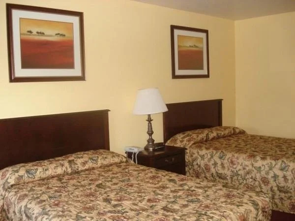 Southern Nights Motel