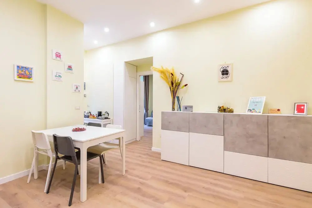 San Marcellino Cool and Central by Napoliapartments