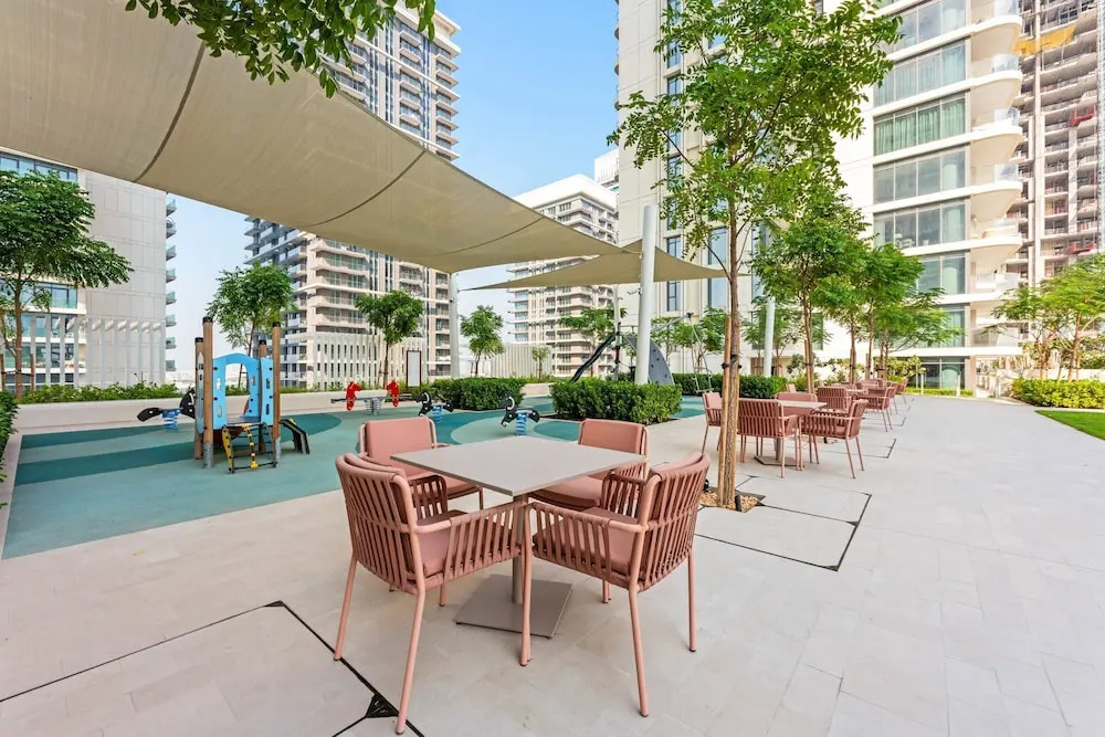 Silkhaus 1 BDR Sea View Retreat Private Beach