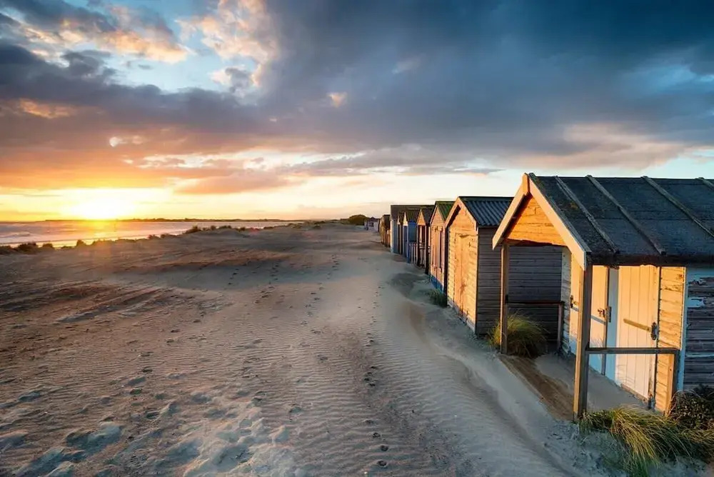 Newly Renovated Beachside Retreat for 10