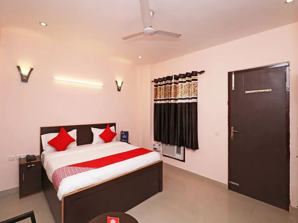 The Repose By OYO Rooms