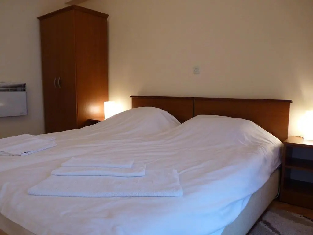 Adeona Apartments