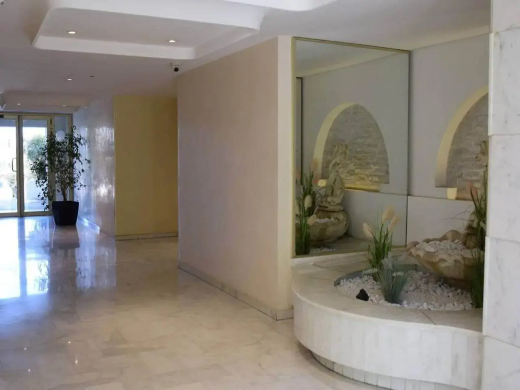 SEA VIEW - Splendid renovated 2 rooms - Golfe Juan