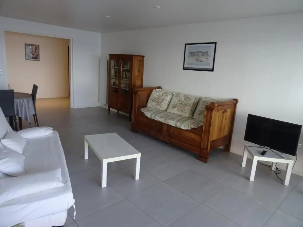 Appartement Les Sables-d'Olonne, 3 pièces, 6 personnes - FR-1-92-765