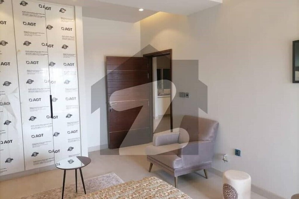 Chinar Apartments