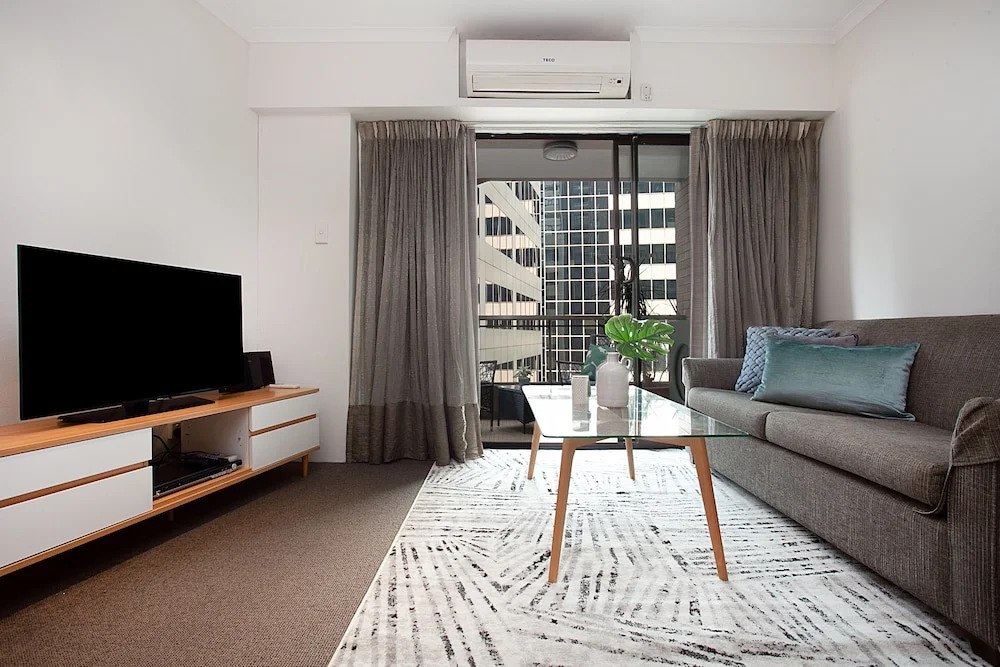 York St Apartment