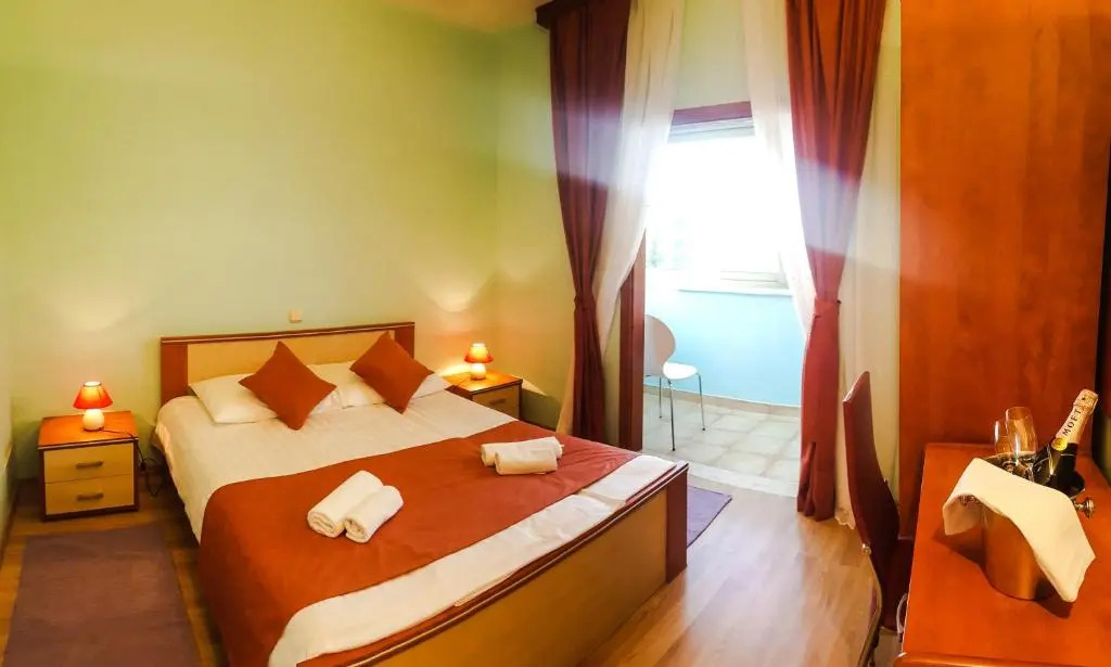 Guesthouse Pomena