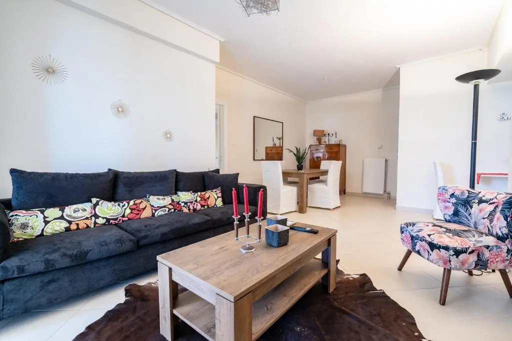 Koropi 3 bedroom Apartment 4 pers
