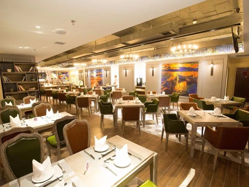 Herton Hotel Dalian
