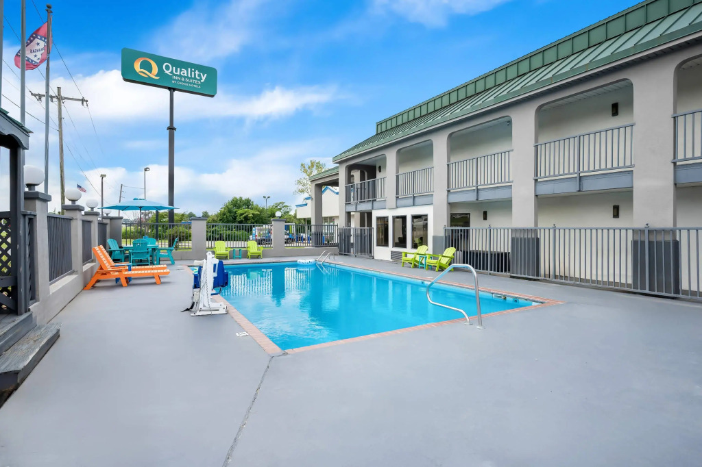 Quality Inn & Suites Monticello