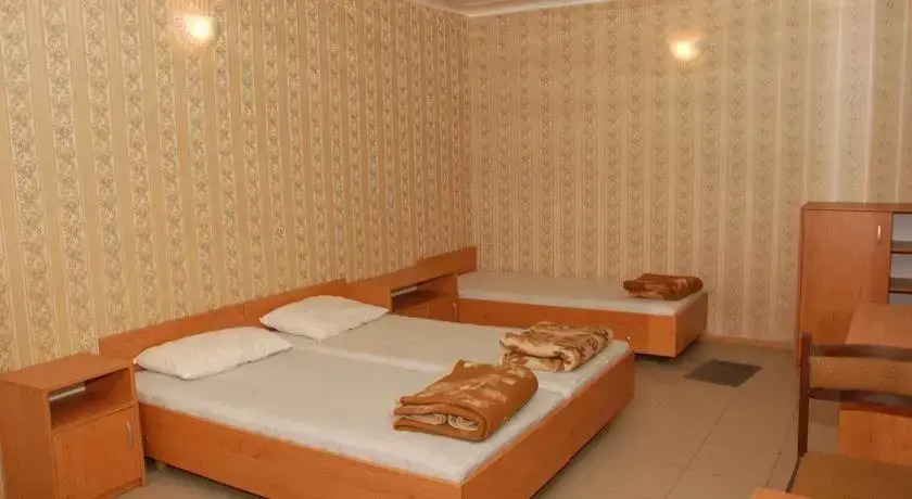 Elmona Holiday Stay