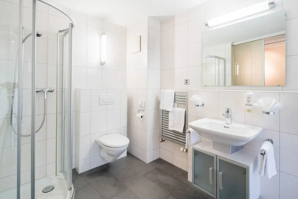 Hotel Lindenhof by Crossworld AG