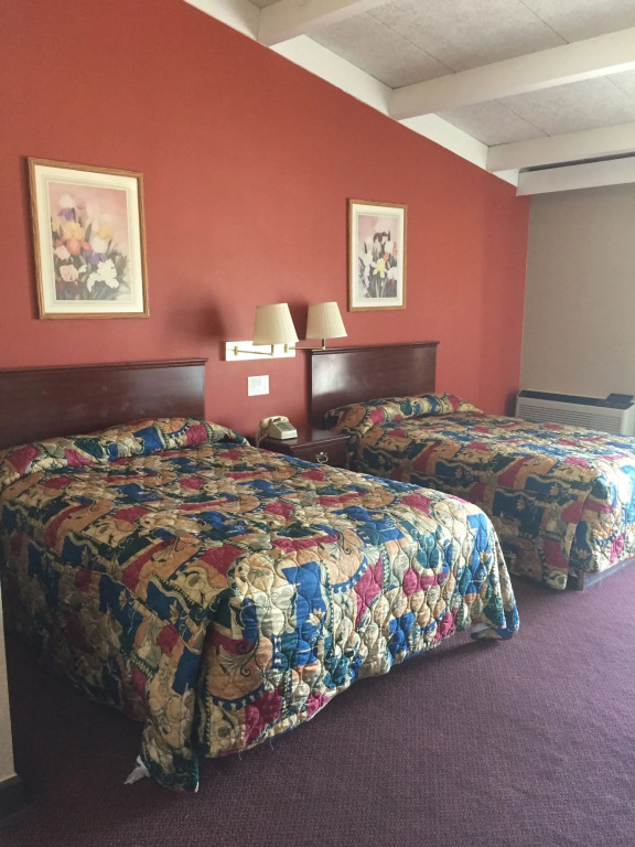 Red Carpet Inn
