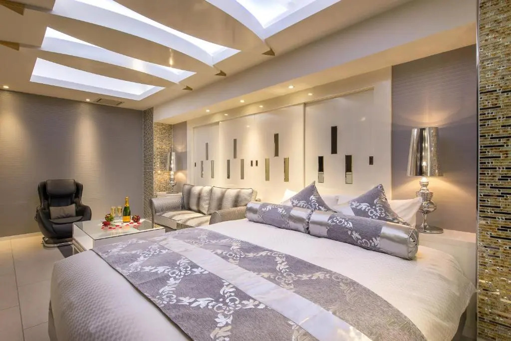 HOTEL Dior7