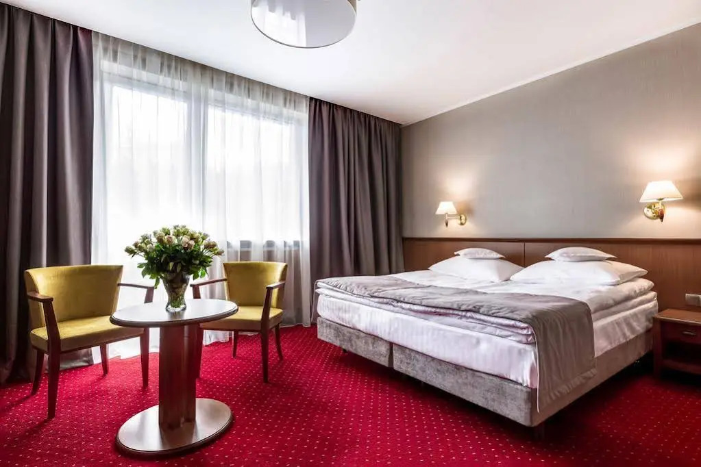 Hotel Konradówka Wellness & SPA - 300 metrów do centrum