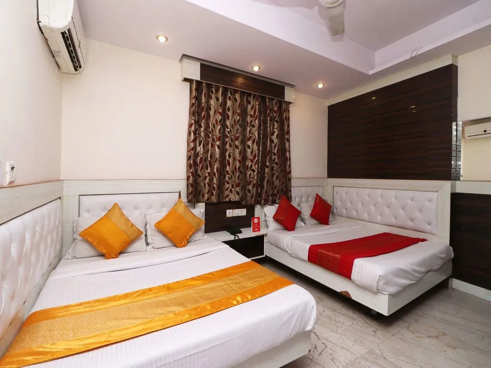 Mahesh Inn
