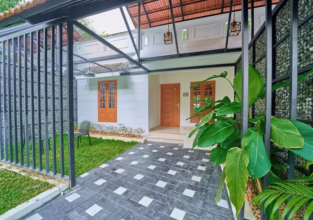 Sarang Resort Varkala by VOYE HOMES - Rooms & Pool Villas