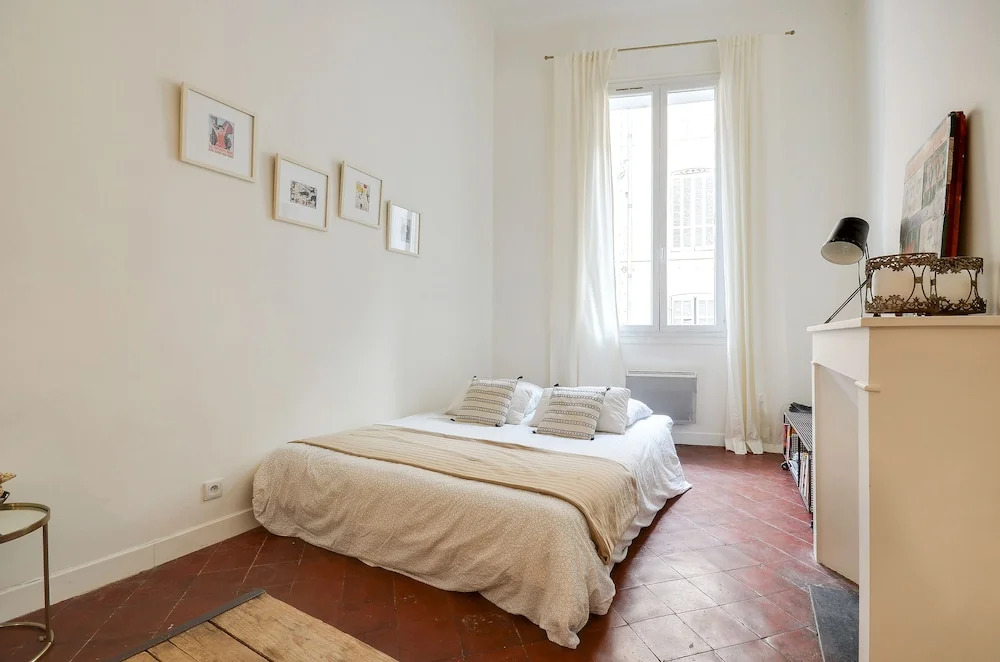Appartement spacieux 1min C. Mirabeau