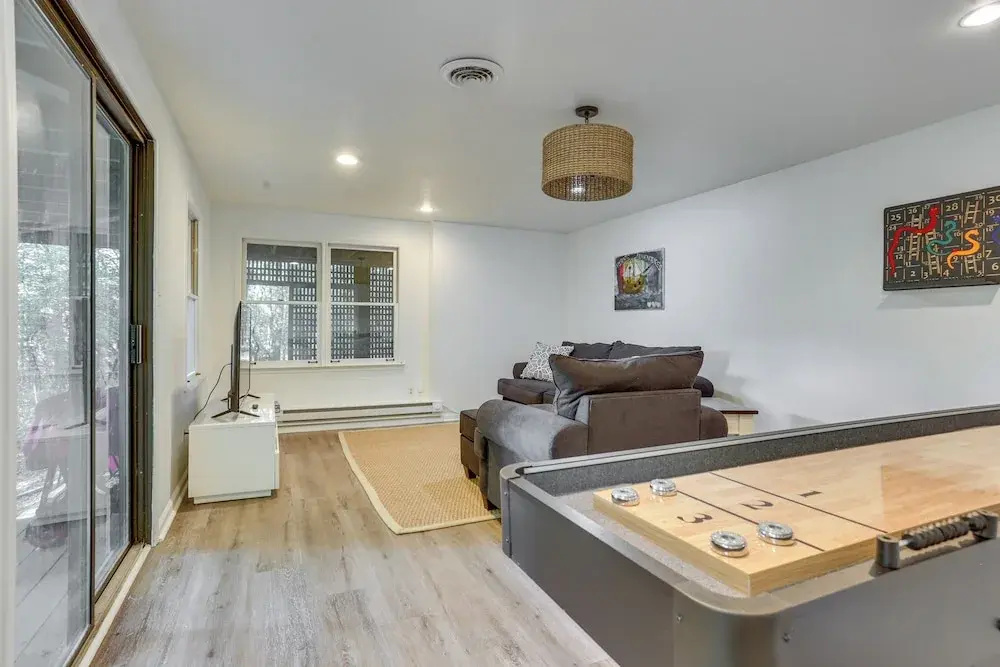 Sunny Big Canoe Home w/ Views & Screened Porch