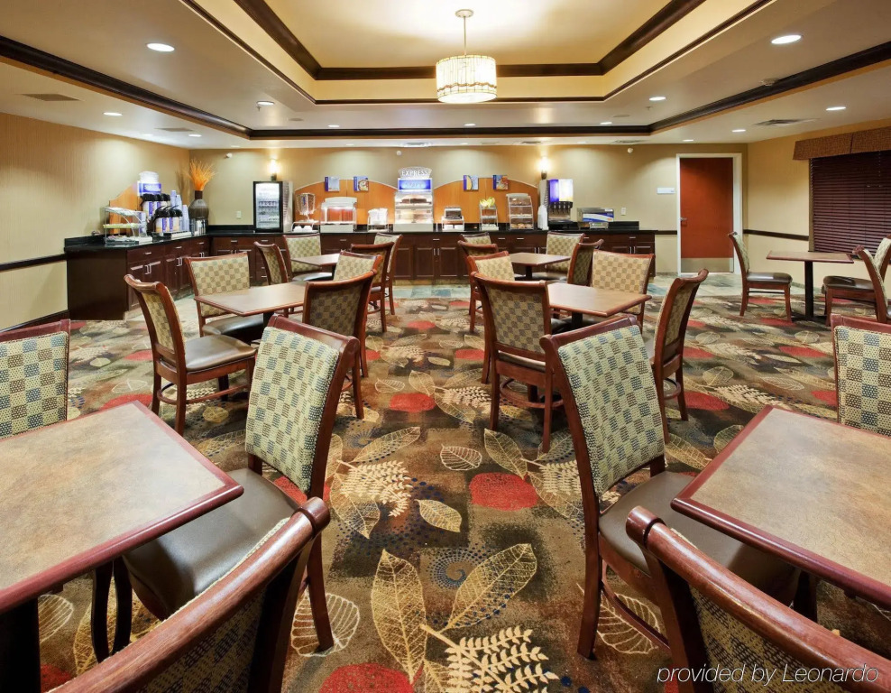 Holiday Inn Express and Suites Great Falls by IHG