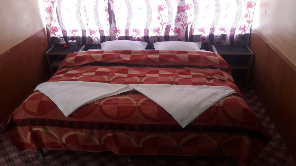 Pangong Holiday Cottages