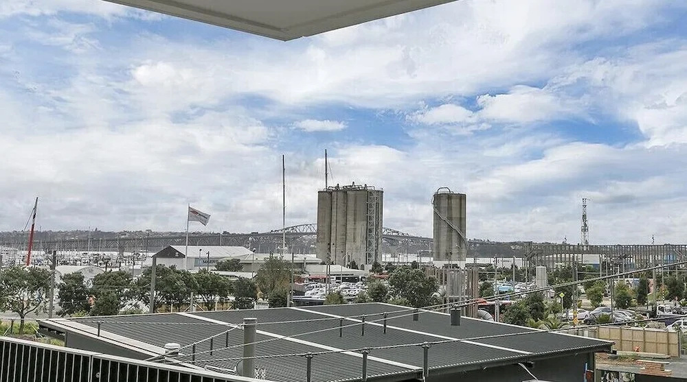 QV Brand New City Apartment - 815