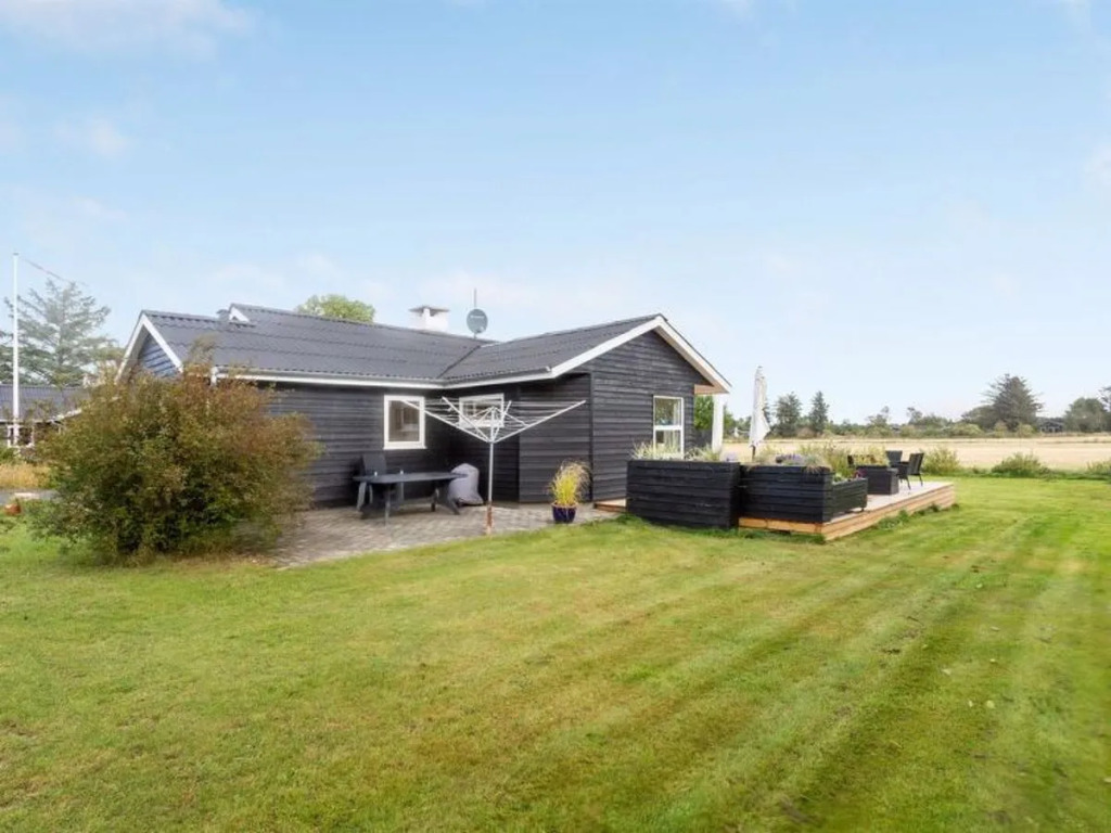 Holiday Home Ika - 600m from the sea by Interhome