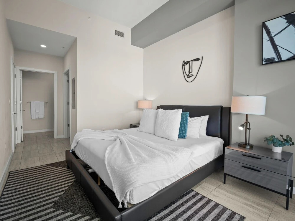 LUXURY NEW CONDO AT MIAMI DESIGN DISTRICT