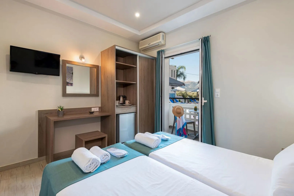 Sisi Breeze Hotel