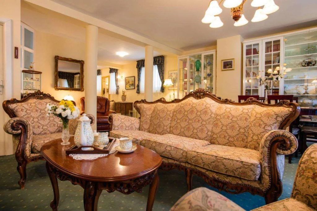 Garni Hotel President de Luxe