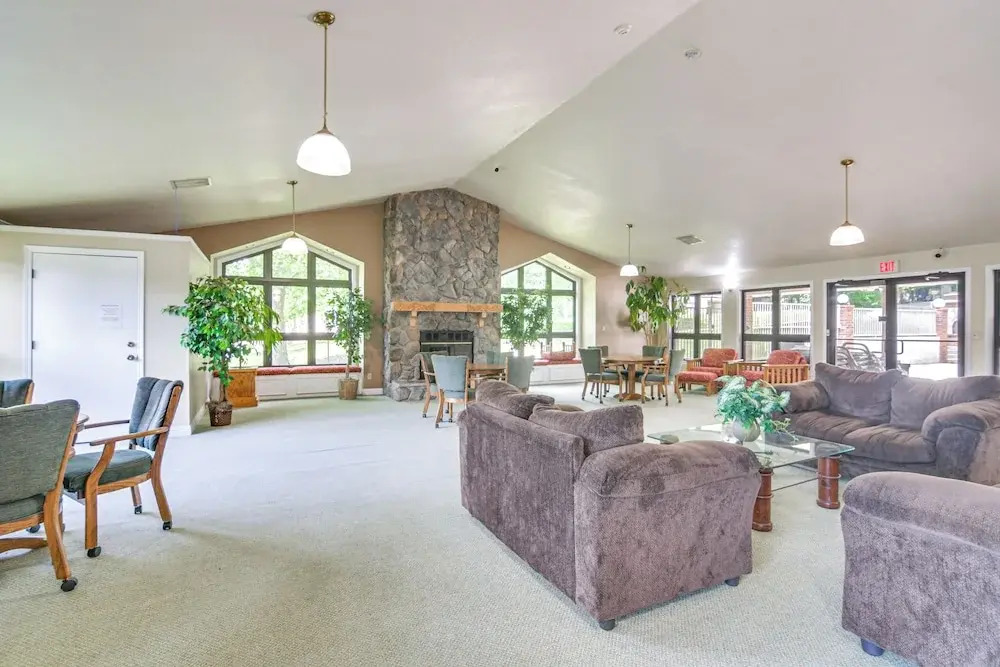 1 Mi to 76 Strip: Family Condo in Branson!