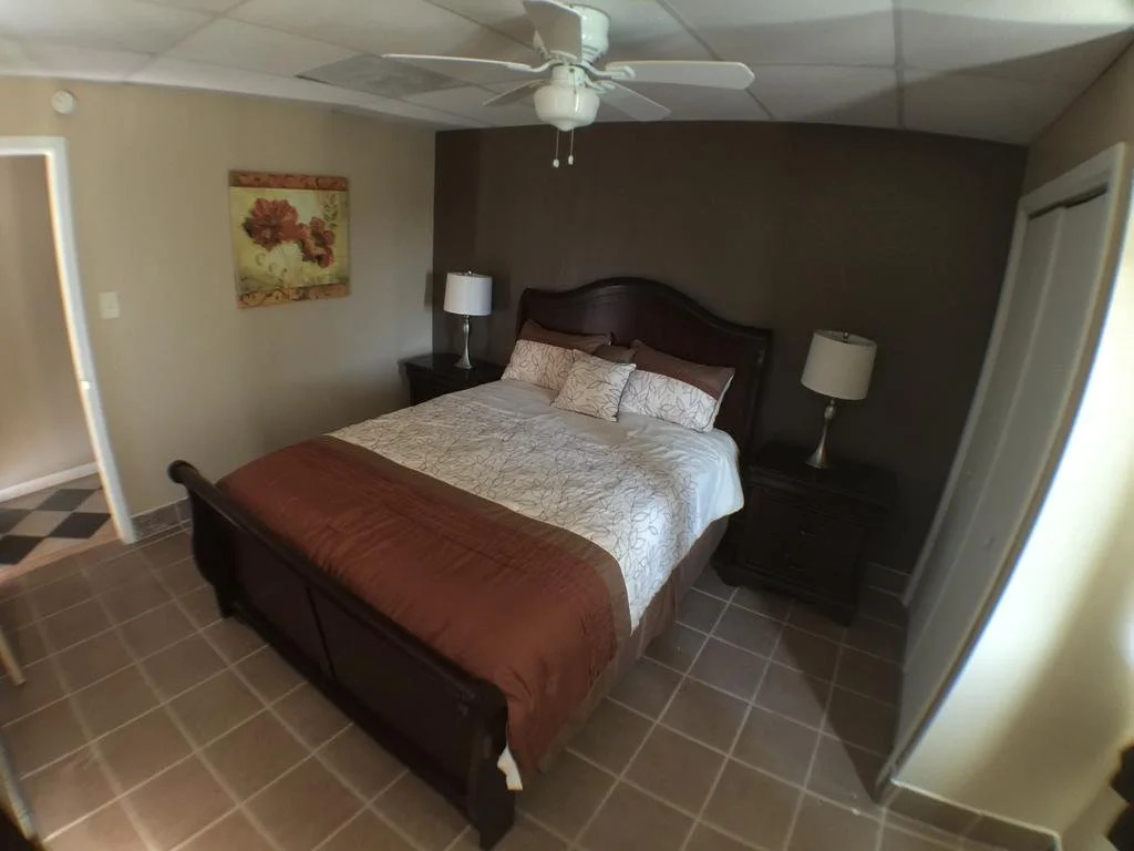 Austin Motor Inn
