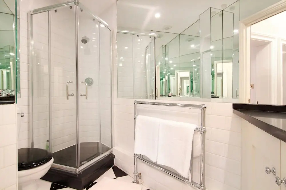 London Lifestyle - Knightsbridge VI