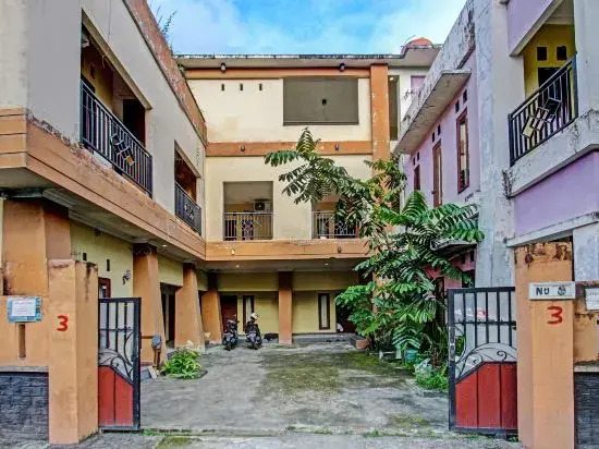 OYO 91845 Var House Near Pantai Tanjung Bias