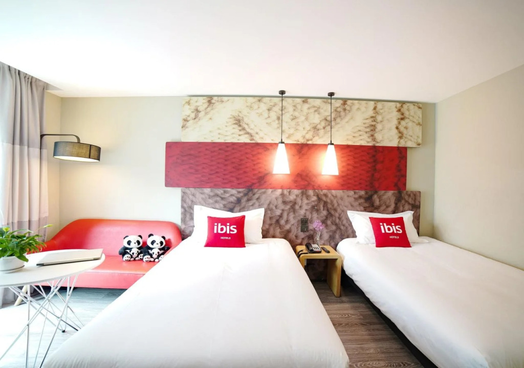 Ibis Chengdu Chunxi Road Hotel