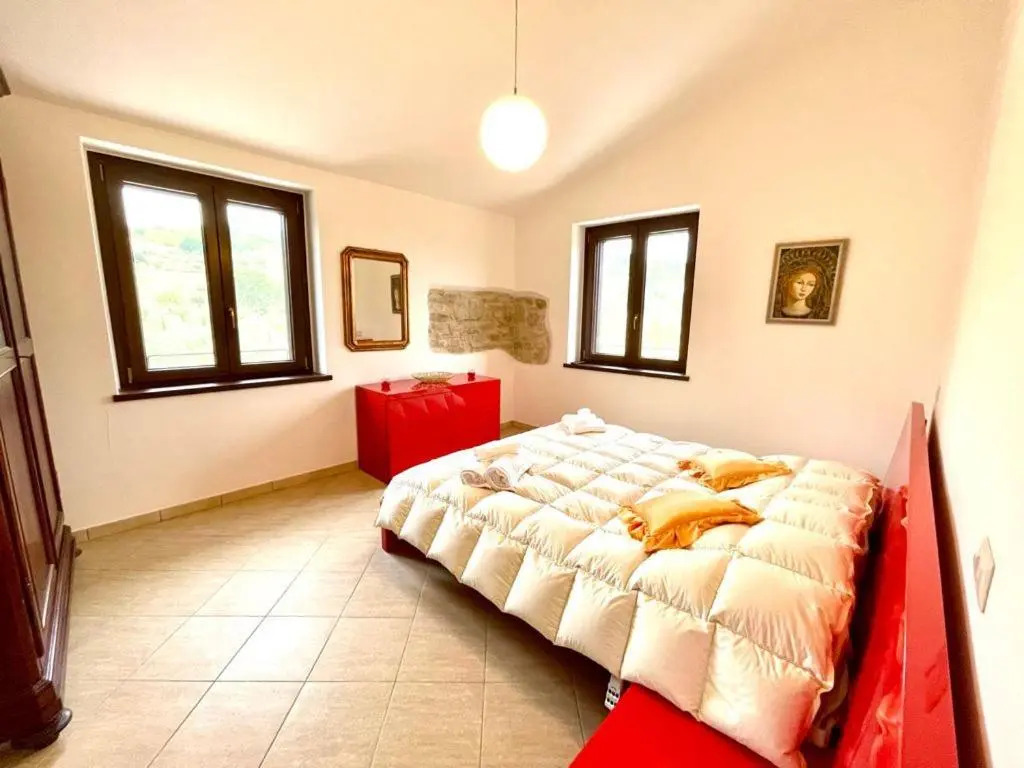 Umbrian Hills Flat - Free Parking & Garden
