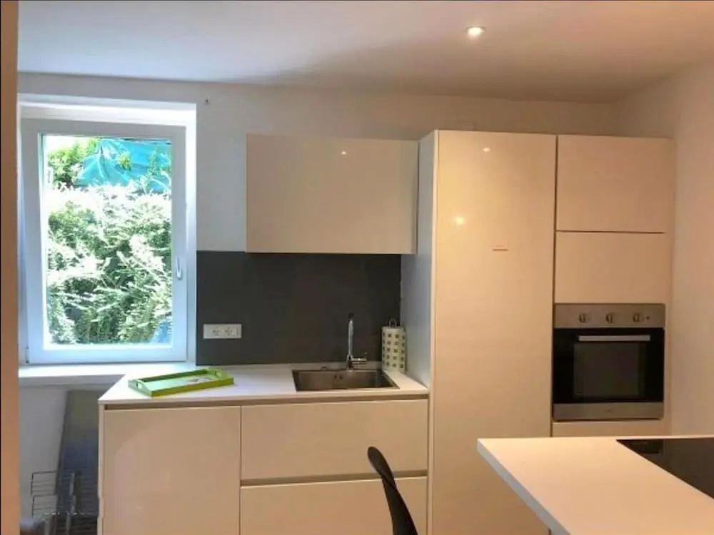 Apartment in the Historic Center of Locca, not far From the Lake