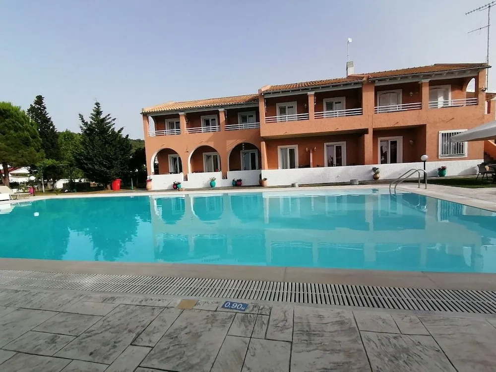 Sausan Apartments