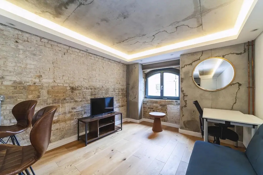 Industrial-chic Flat Near Tower Bridge