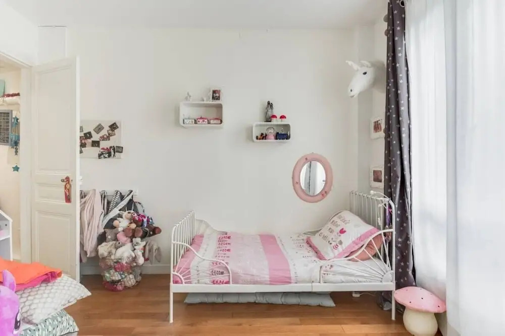 Beautiful Apartment In The 17Th District
