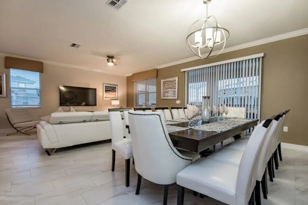 9-Bedroom Villa in Davenport 9000HS