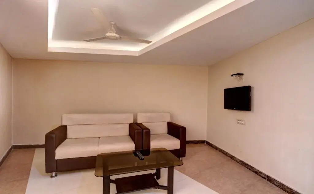 Hotel Shambhavi