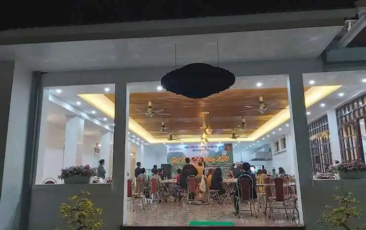 Vạn Xuân Royal Hotel