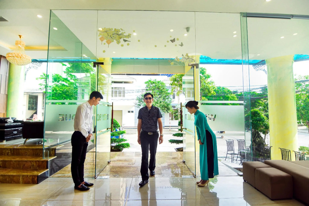 Ritzy Boutique Hotel Da Nang Beach