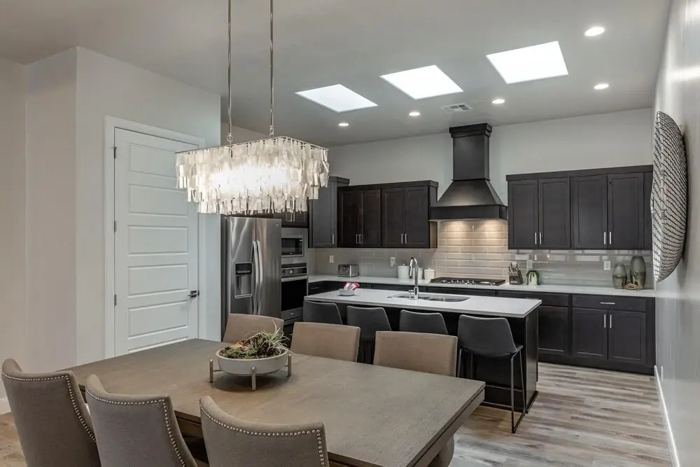 Modern Ledges