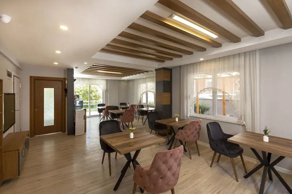 Toprak Otel