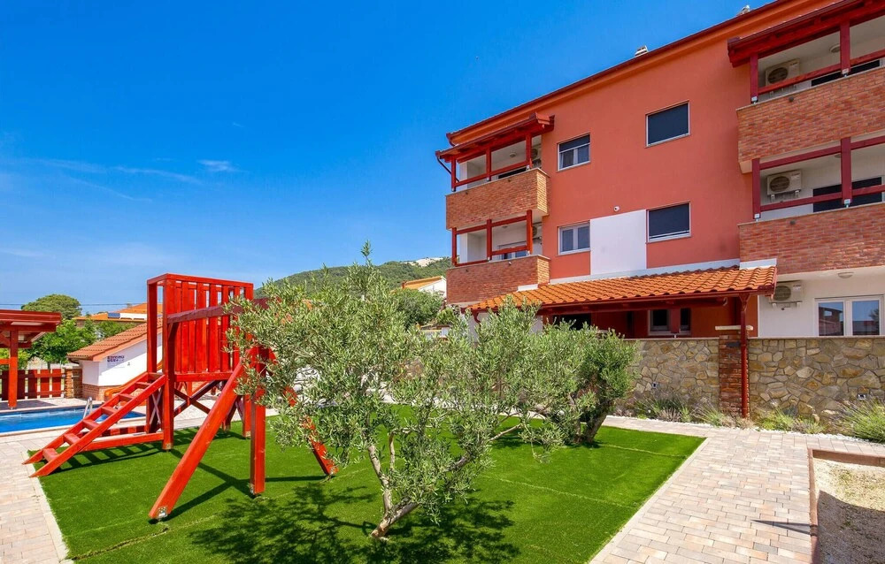 Awesome Apartment in Banjol With 2 Bedrooms, Wifi and Outdoor Swimming Pool