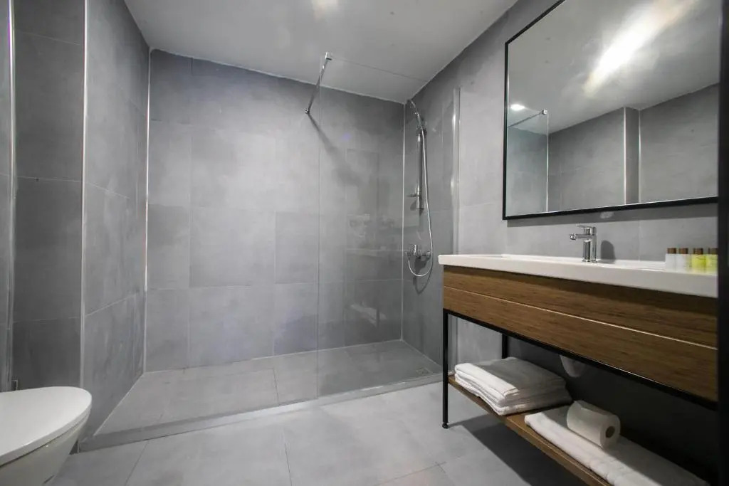 Mad Inn Hotel & Spa